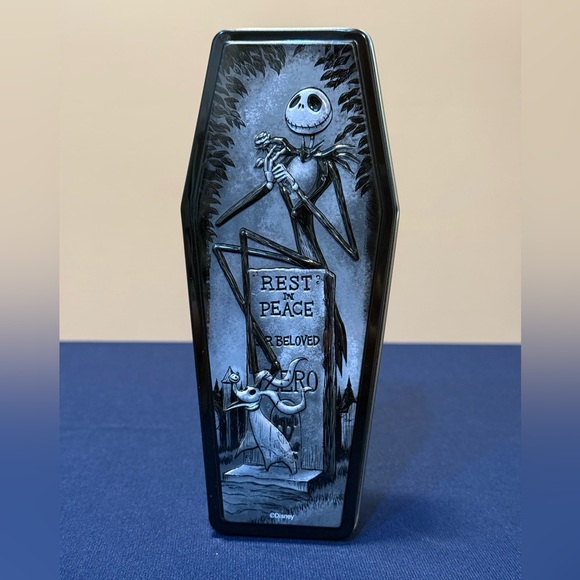 Disney Parks Tim Burton’s The Nightmare Before Christmas Collectible Tin - Picture 1 of 6